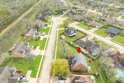 135 Sugar Cane Cir, Lake Jackson, TX 77566 - Photo 35