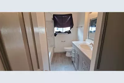 5431 Canterway Drive, Houston, TX 77048 - Photo 9