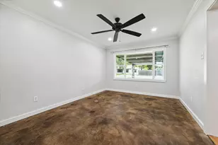 522 Barkley St, Houston, TX 77022 - Photo 13