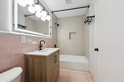 522 Barkley Street, Houston, TX 77022 - Photo 7