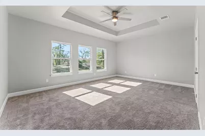 8155 Crestview Drive, Houston, TX 77028 - Photo 11