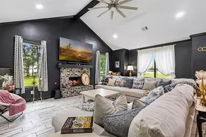 109 County Road 6324 A, Dayton, TX 77535 - Photo 9