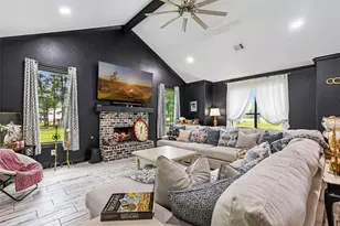 109 County Road 6324 A, Dayton, TX 77535 - Photo 9