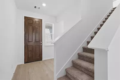 10387 Laurel Crest Trail, Willis, TX 77378 - Photo 5