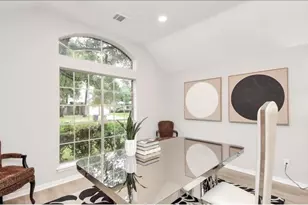 4527 Brookren Ct, Pearland, TX 77584 - Photo 3