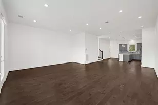 449 W 25th St, Houston, TX 77008 - Photo 13