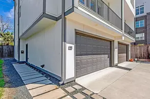 449 W 25th St, Houston, TX 77008 - Photo 27