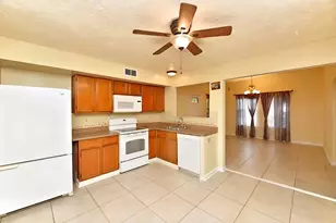 19211 Lazy Valley Dr, Katy, TX 77449 - Photo 7