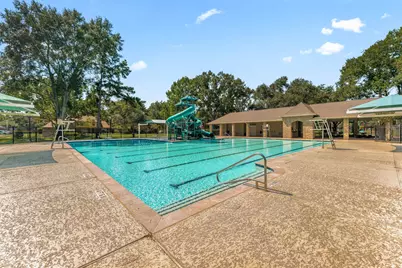 7407 Knoll Cliff Court, Houston, TX 77095 - Photo 45