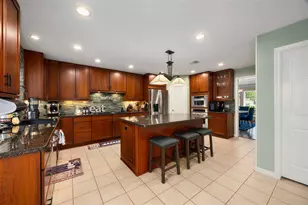 7407 Knoll Cliff Ct, Houston, TX 77095 - Photo 15