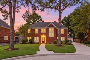 7407 Knoll Cliff Ct, Houston, TX 77095 - Photo 1