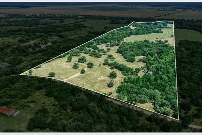 11755 Puddin Ln, Washington, TX 77880 - Photo 15