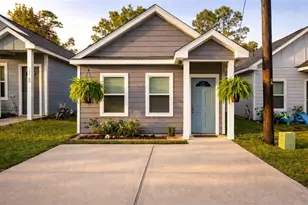 16606 E Forrestal, Montgomery, TX 77316 - Photo 1