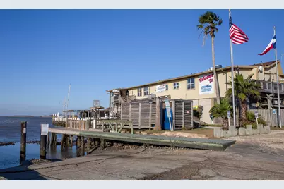 843 S Jack Road, Crystal Beach, TX 77650 - Photo 41