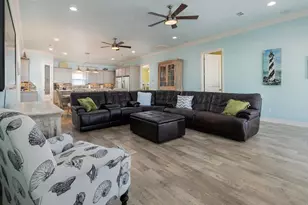 843 S Jack Rd, Crystal Beach, TX 77650 - Photo 25