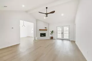 12018 Woolford Dr, Houston, TX 77065 - Photo 11