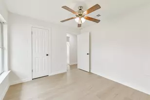 12018 Woolford Dr, Houston, TX 77065 - Photo 29