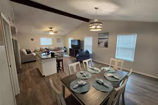 4222 Mason Dr, Galveston, TX 77554 - Photo 21