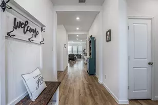 9607 Sterling Arbor Dr, Baytown, TX 77521 - Photo 5