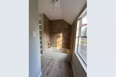 606 County Road 379, Cleveland, TX 77328 - Photo 9