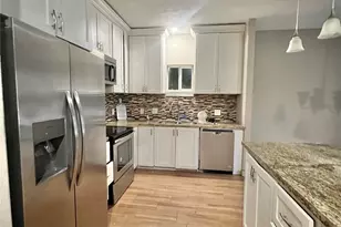 2734 Duncan Dr, Oyster Creek, TX 77541 - Photo 3