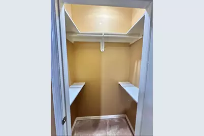 2734 Duncan Drive, Oyster Creek, TX 77541 - Photo 11