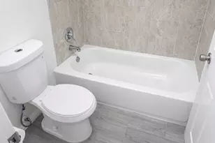 5815 Village Forest Ct, Houston, TX 77092 - Photo 11