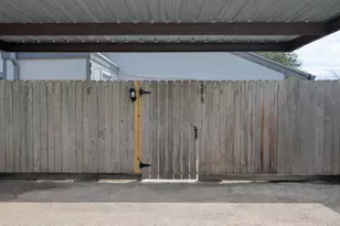 5815 Village Forest Ct, Houston, TX 77092 - Photo 3