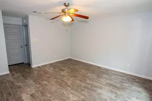 2302 Cades Cove Dr, Spring, TX 77373 - Photo 3