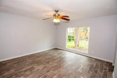 2302 Cades Cove Drive, Spring, TX 77373 - Photo 9