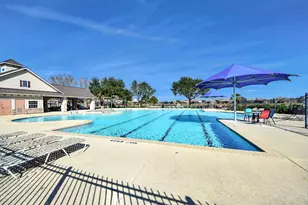 2870 Ginger Cove Ln, Dickinson, TX 77539 - Photo 11