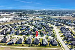 2870 Ginger Cove Ln, Dickinson, TX 77539 - Photo 9