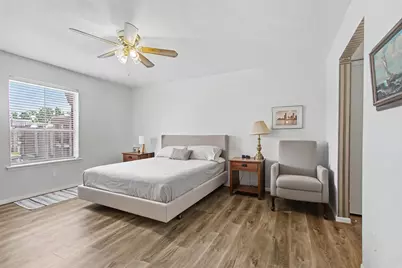 7575 Katy Freeway #93, Houston, TX 77024 - Photo 13