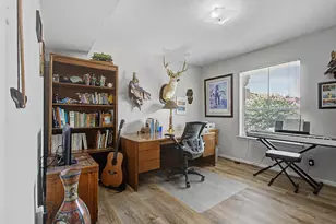 7575 Katy Fwy, Houston, TX 77024 - Photo 11
