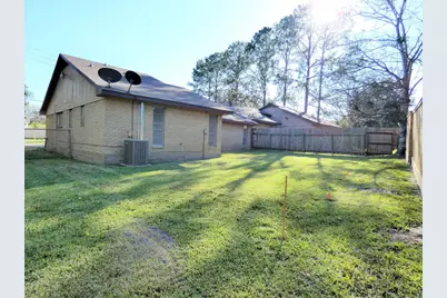 604 Golfview Drive, Richmond, TX 77469 - Photo 23