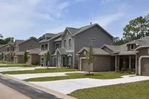 64 Woodland Hills Dr, Conroe, TX 77303 - Photo 3