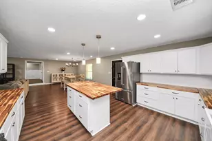 526 Co Rd 4321, Dayton, TX 77535 - Photo 13