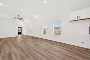 720 Autumn Cherry Trl, Magnolia, TX 77354 - Photo 15