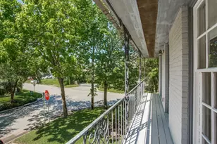 2250 W Main St, Houston, TX 77098 - Photo 21