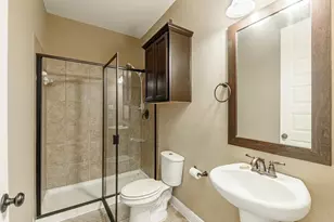 4607 Rockton Hills Ln, Sugar Land, TX 77479 - Photo 25