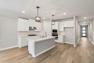 208 Raine Mnr Ct, Montgomery, TX 77316 - Photo 9