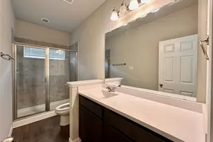 13327 Myrtle Meadows Ln, Houston, TX 77048 - Photo 13