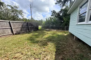 545 Jordan St, Kountze, TX 77625 - Photo 11
