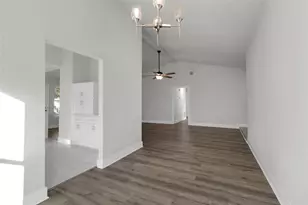 23910 Spring Briar Ln, Spring, TX 77373 - Photo 11