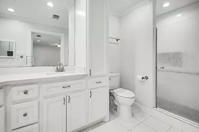 2817 Frostwood Circle, Dickinson, TX 77539 - Photo 13