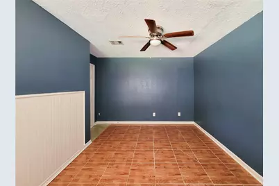 409 S Travis, Deer Park, TX 77536 - Photo 17