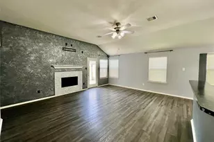 3210 Blue Bonnet Dr, Texas City, TX 77591 - Photo 17