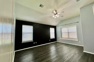 3210 Blue Bonnet Dr, Texas City, TX 77591 - Photo 25