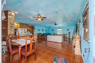 1495 Mabry St, Gilchrist, TX 77617 - Photo 13