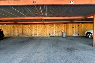 1831 Sherwood Forest St, Houston, TX 77043 - Photo 29